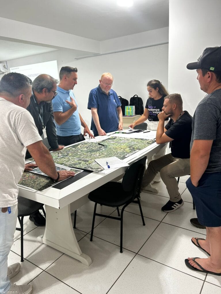 oficinas em Piên